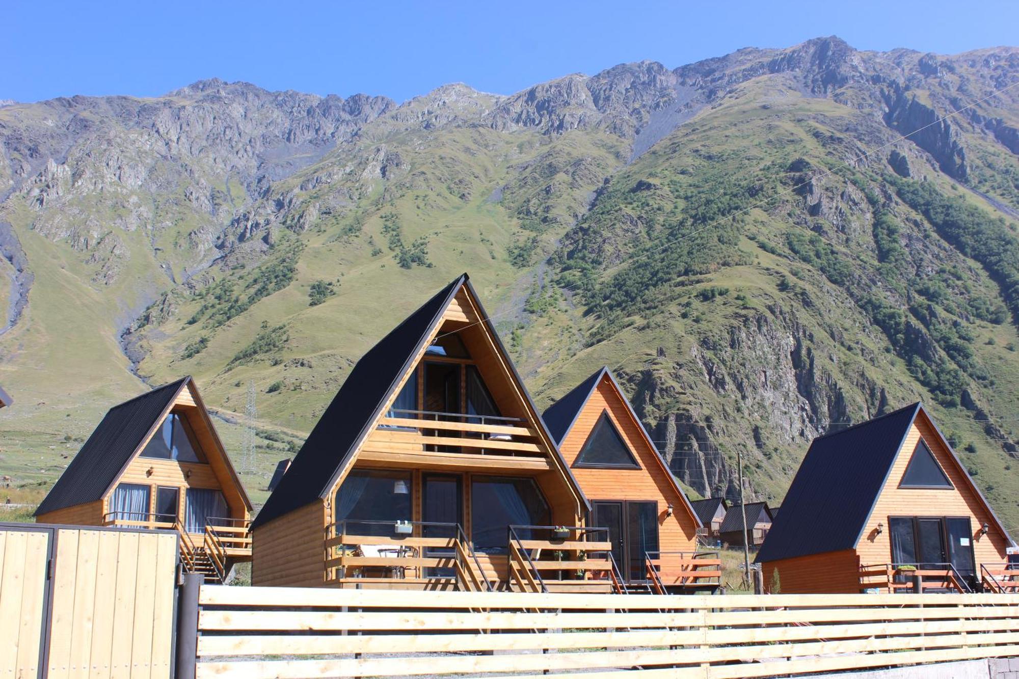 Kazbegi Folk Apartamento Exterior foto