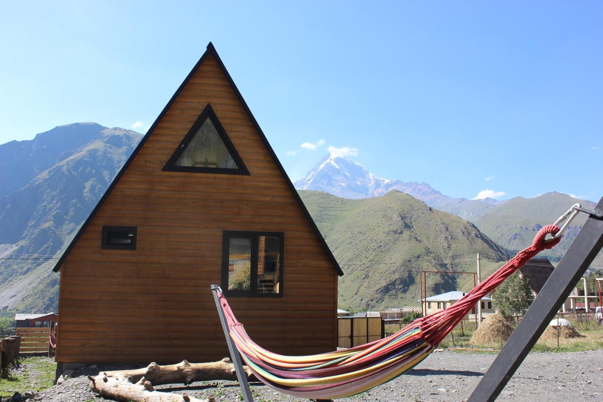 Kazbegi Folk Apartamento Exterior foto